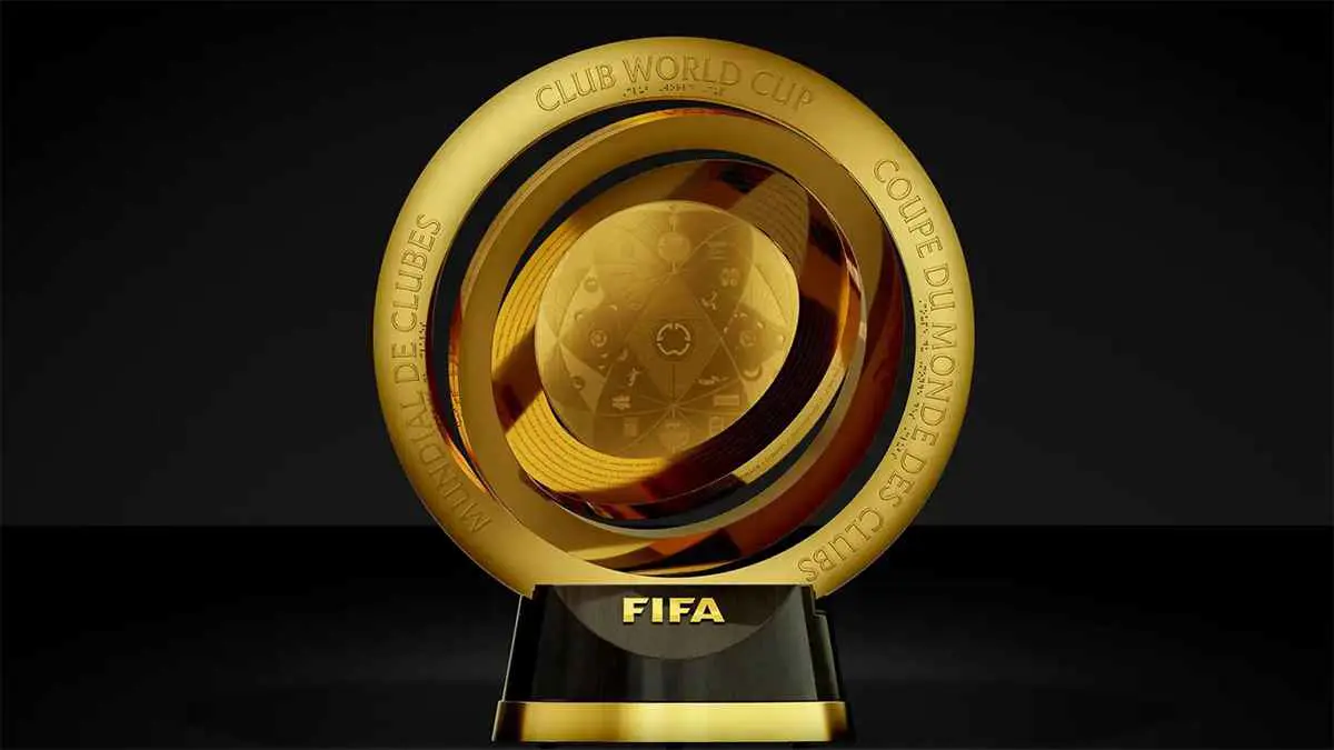 الفيفا يكشف النقاب عن مجسم كأس العالم للأندية الجديد (فيديو)