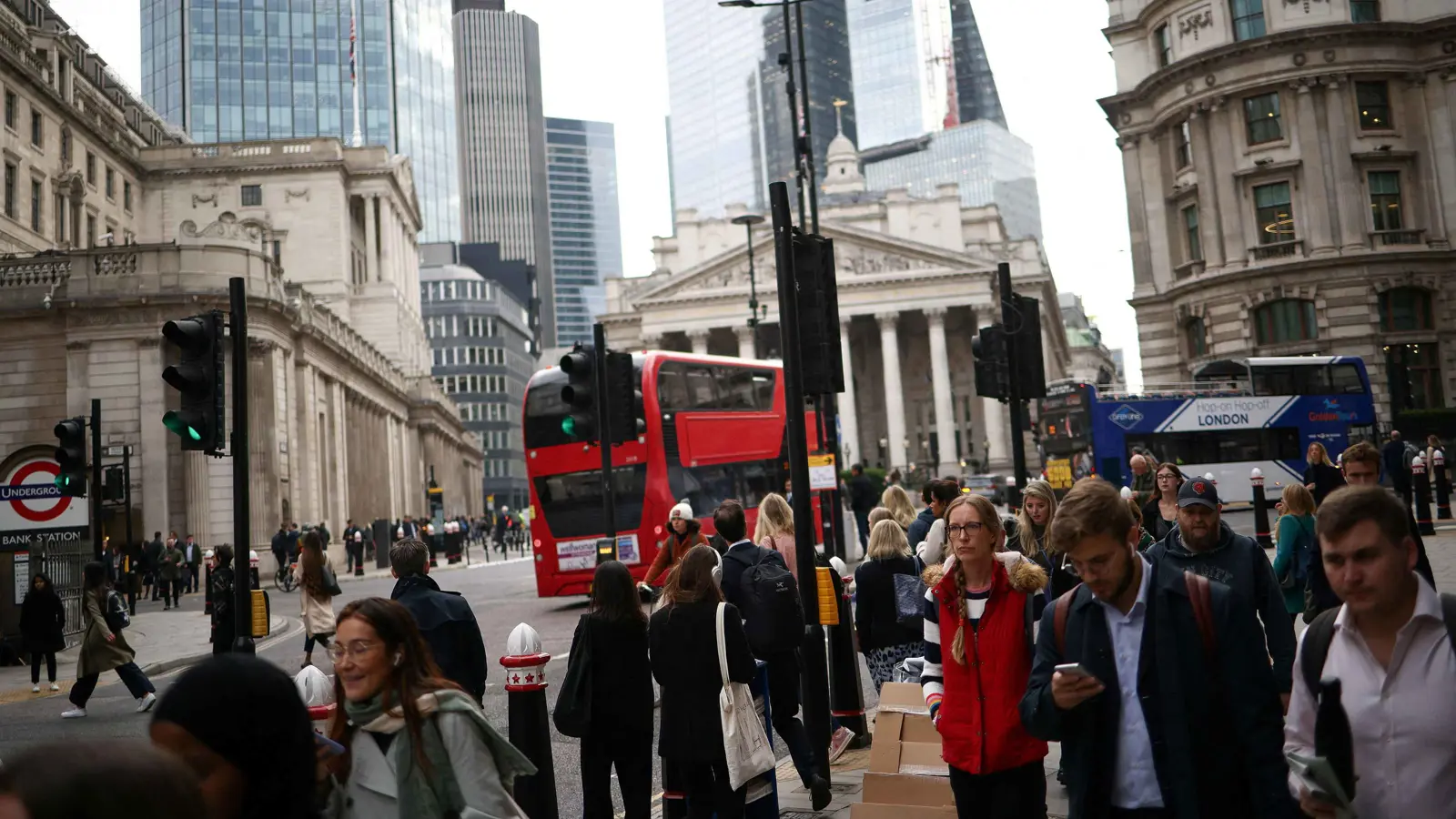 خبراء: "سيناريو مرعب" يهدد بريطانيا في حال حصار تايوان