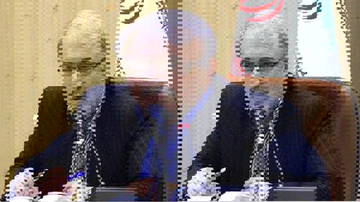 إيران تغلق كافة المدارس 3 أيام بسبب فيروس كورونا