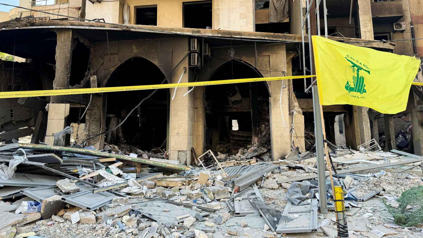 أول تعليق من "حزب الله" بشأن مصير صفي الدين