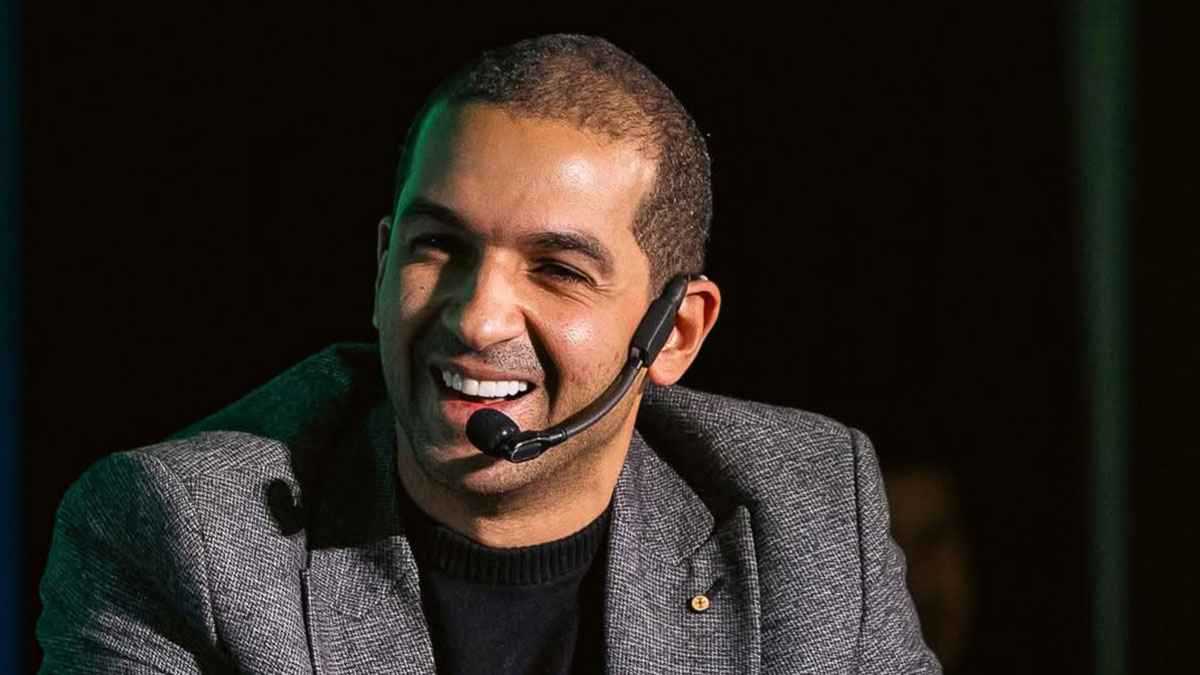 أول تحرك رسمي من الأعلى للإعلام تجاه شكوى الأهلي ضد "حتحوت" 