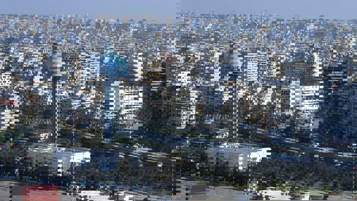 سوريا.. حادث سير باللاذقية يحل لغز جريمة قتل في حماة