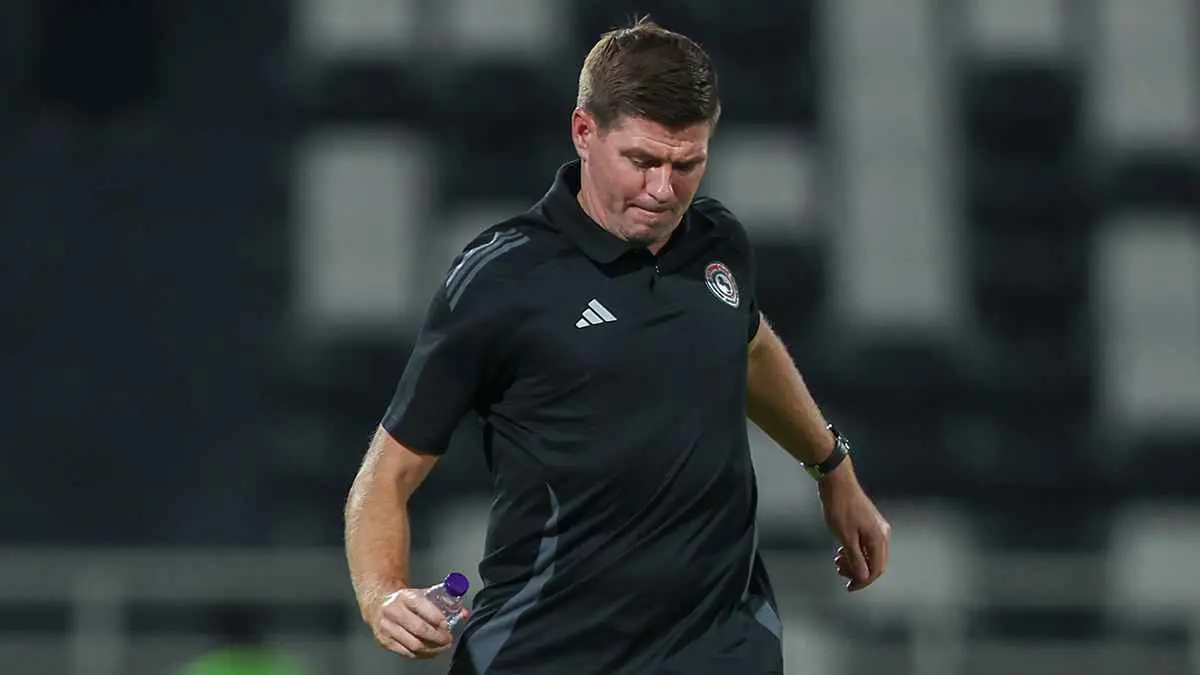 "خليفة" ستيفن جيرارد في الاتفاق السعودي