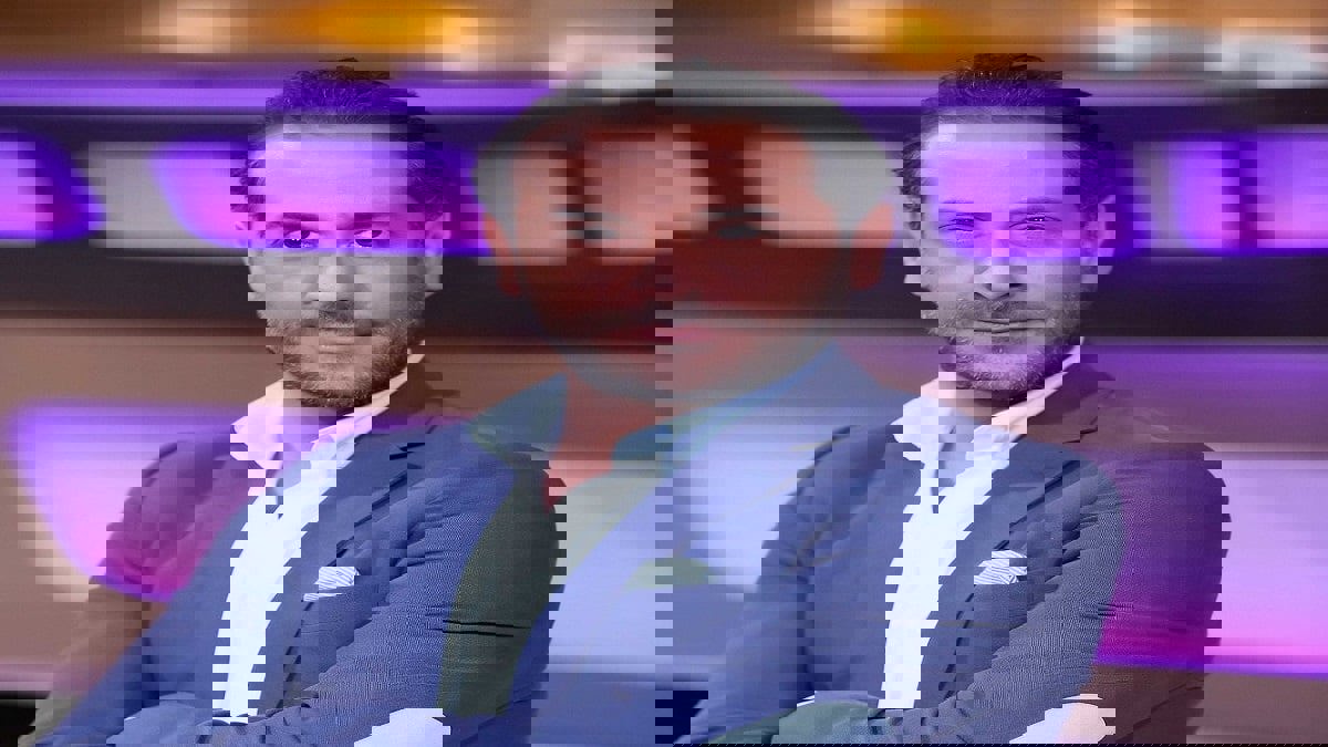 صورة للفنان السوري عبد المنعم عمايري داخل المرحاض تثير ضجة واسعة