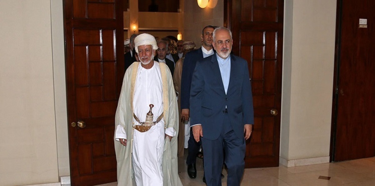 إيران تعلن زيارة بن علوي إلى طهران وتنفيها لاحقاً