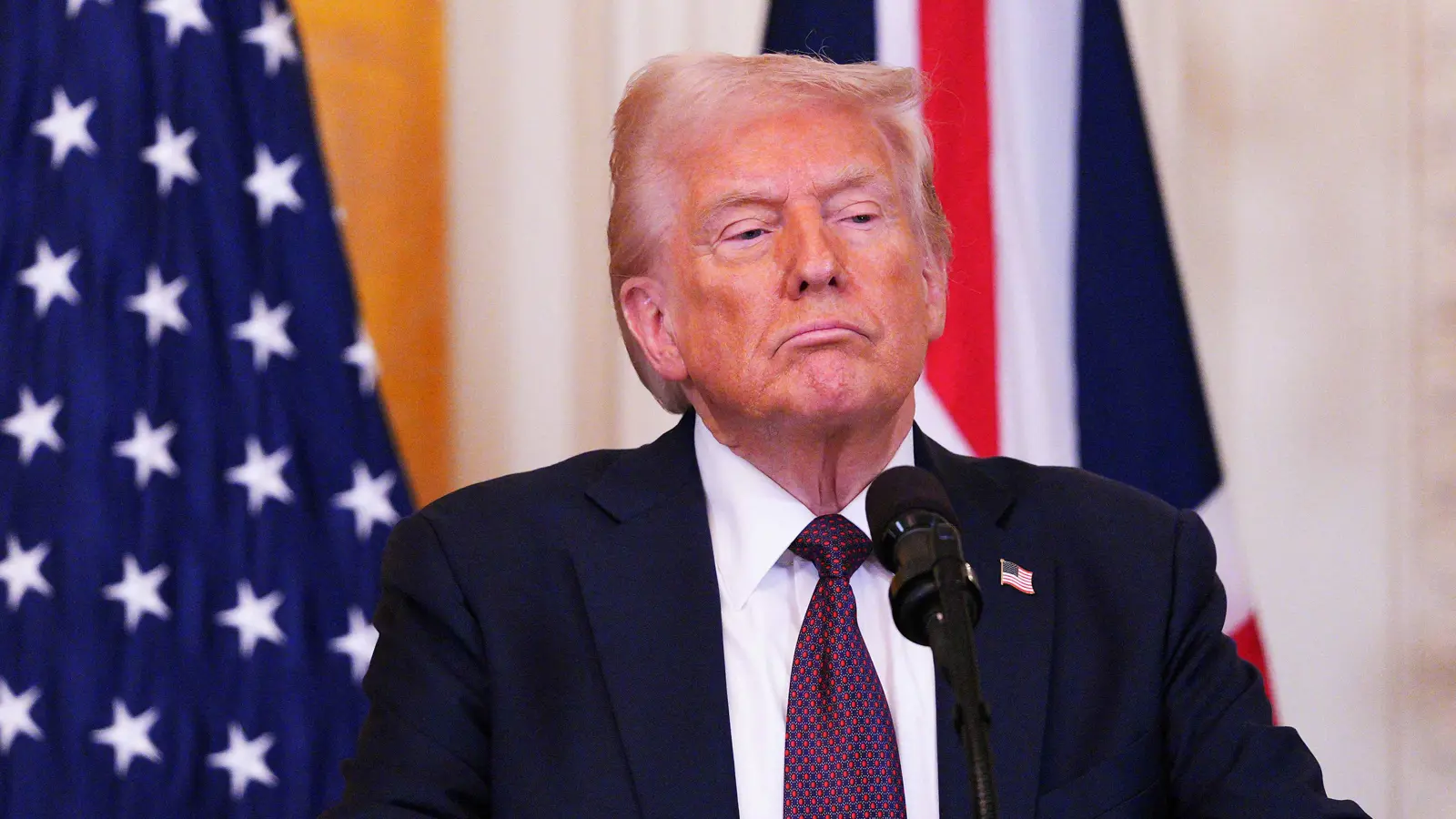 ترامب يؤكد تعويض دافعي الضرائب الأمريكيين عن دعم أوكرانيا