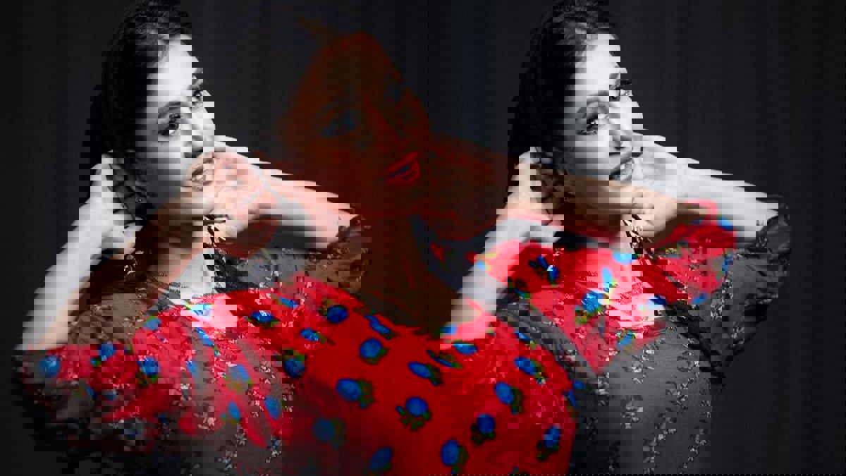 لورين عيسى تكشف تفاصيل زواجها وحياتها مع المخرج الراحل عبدالخالق الغانم