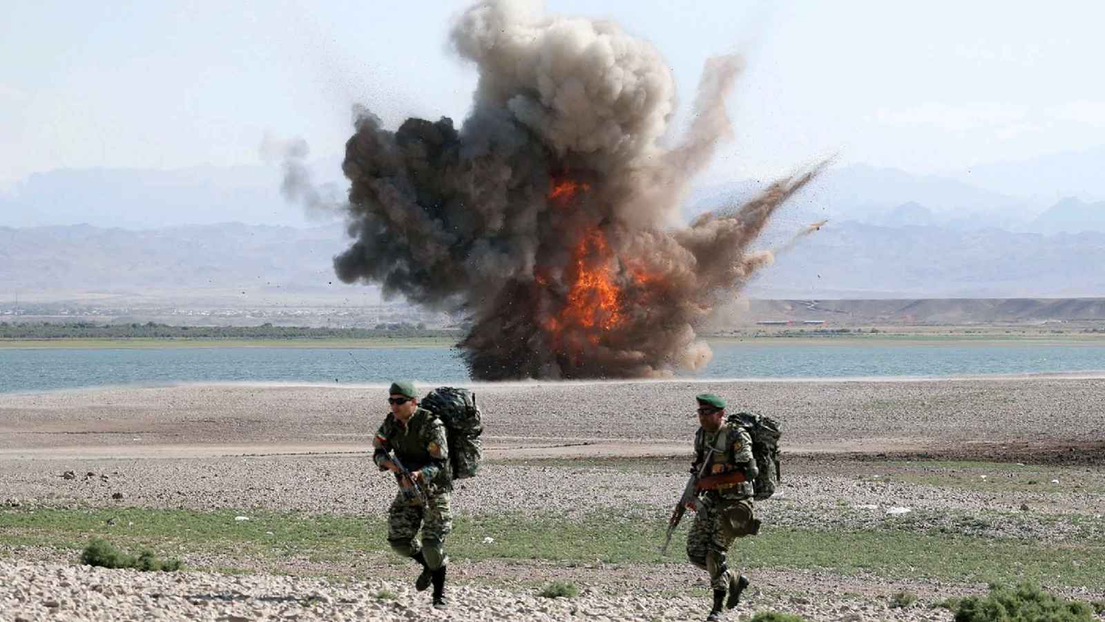 مقتل ضباط في الجيش الإيراني بهجوم إسرائيلي