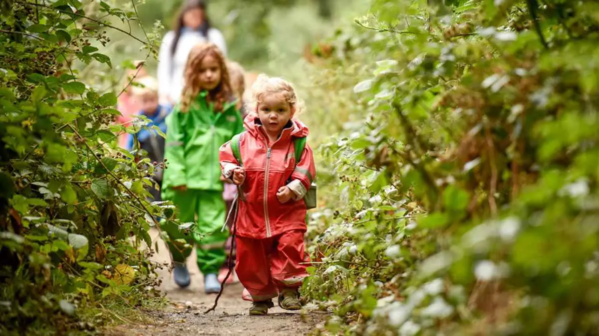 ليكونوا أكثر تركيزا وثقة.. كيف توطد علاقة "أطفال المدن" بالطبيعة؟