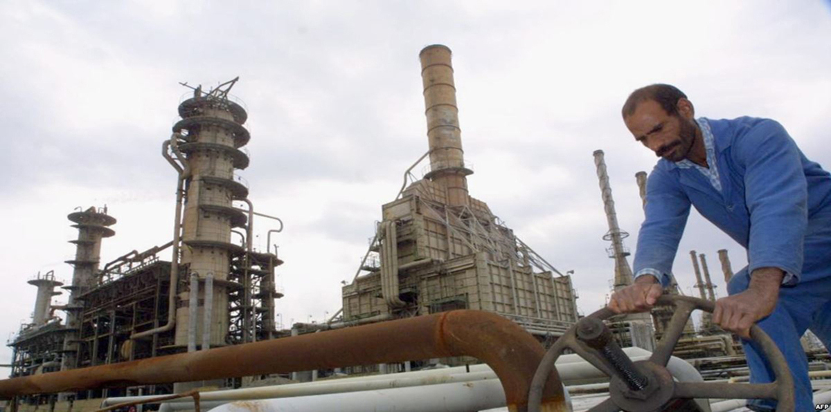 العراق يبدأ الشهر الحالي في نقل النفط من كركوك إلى إيران