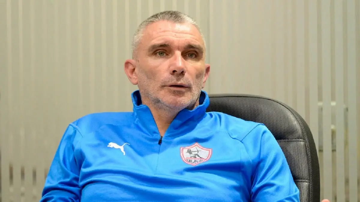 كارتيرون: لا يجب أن يكون هناك حديث بين مديري الكرة في الأندية والحكام