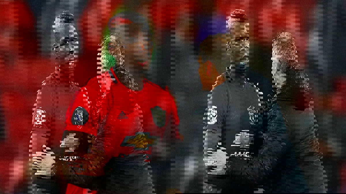 زيدان يتحدث عن لقائه المثير للجدل مع بوغبا وتقارير تكشف موقفه من صفقات ريال مدريد المقترحة