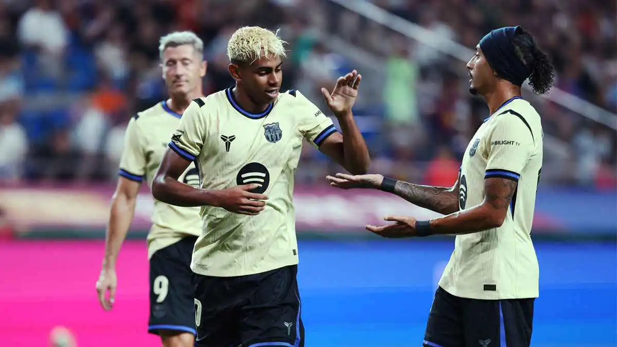 مفاجأة.. لامين يامال سيلعب في ميامي