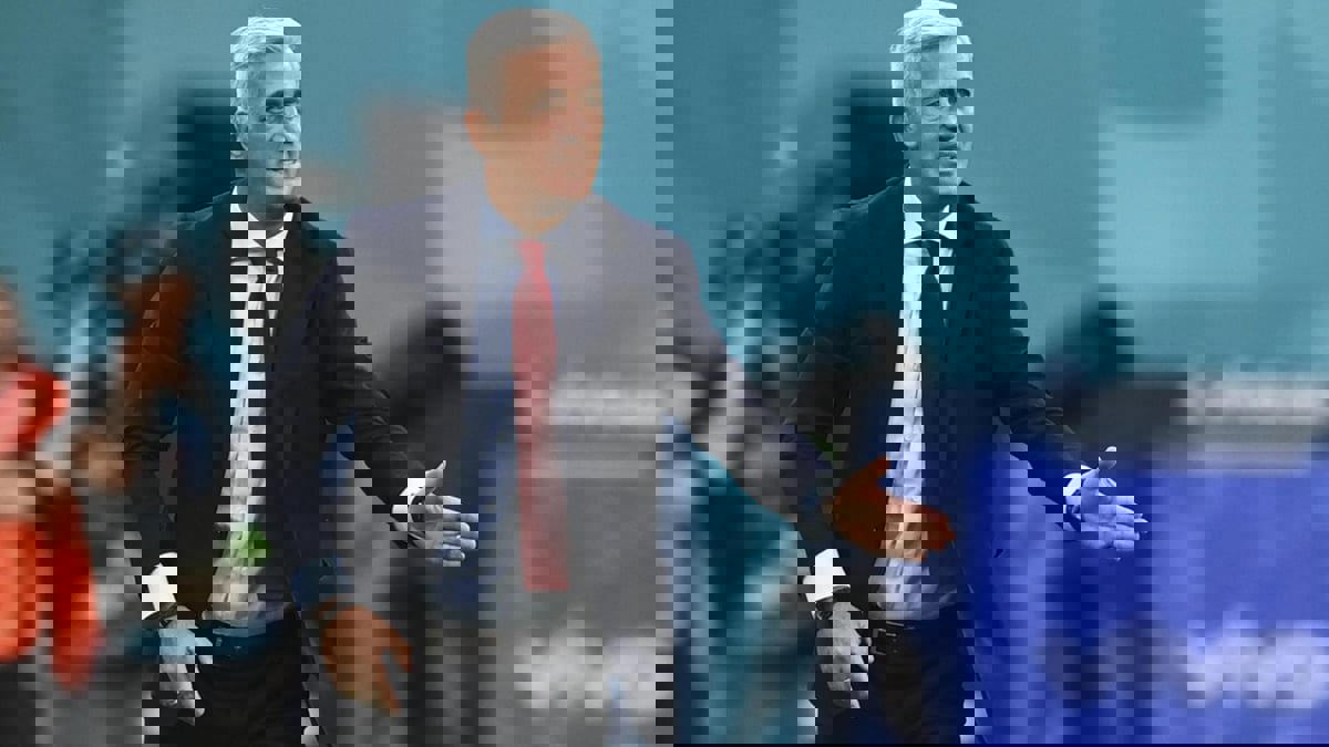 حقيقة اتفاق المنتخب الجزائري مع بيتكوفيتش لخلافة بلماضي