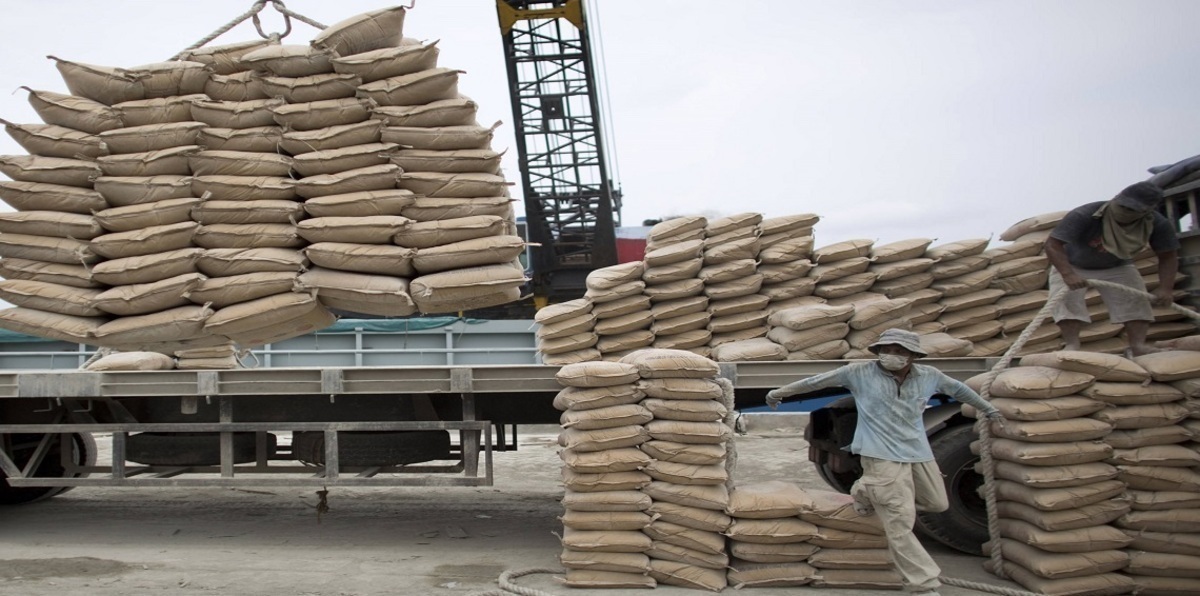 ارتفاع أسعار الإسمنت في مصر 25% رغم فائض الإنتاج