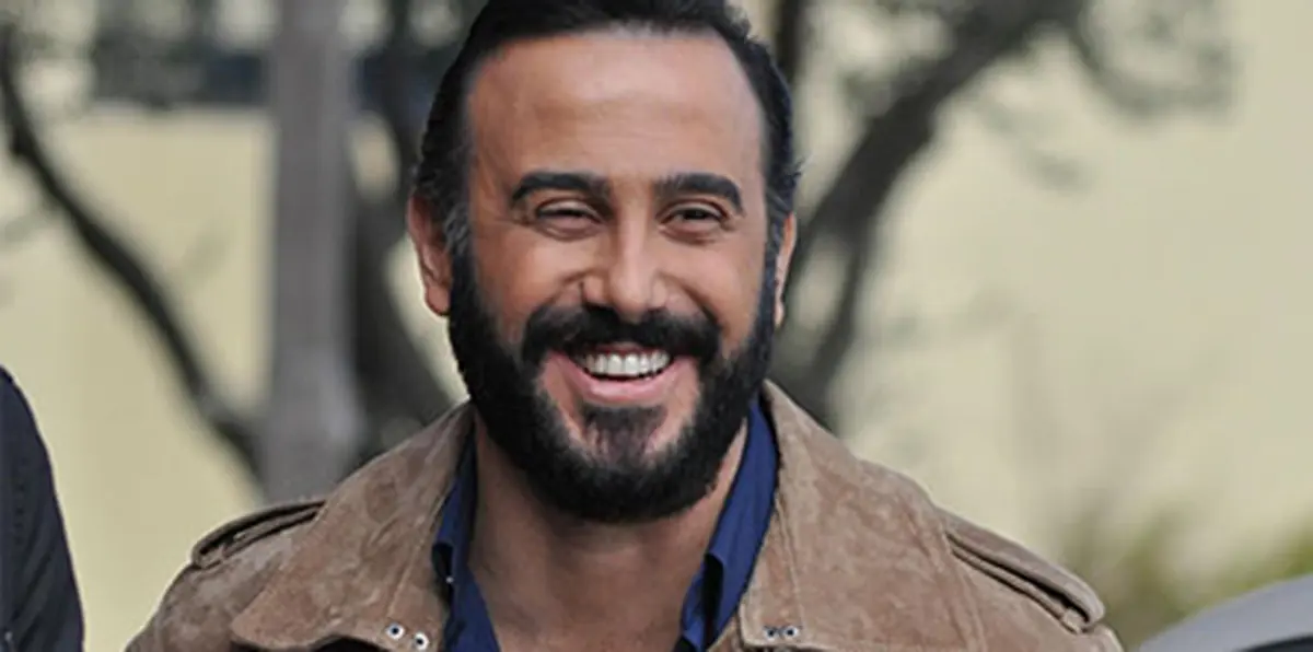 بالصور.. قصي خولي يفاجئ جمهوره بحضوره حفل الأوسكار رغم حظر ترامب