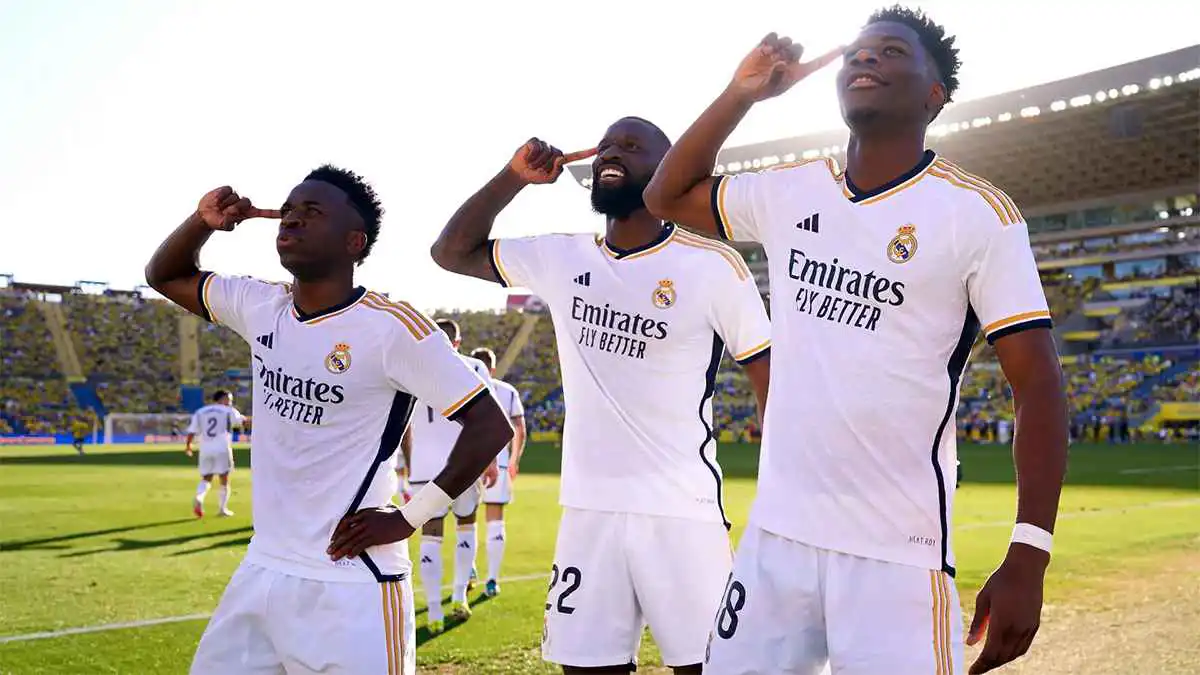 باريس سان جيرمان "ينقض" على نجم ريال مديد