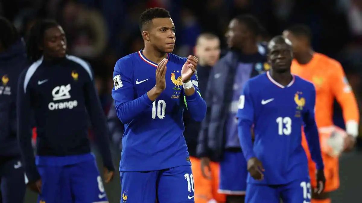 "زملاؤه سئموا".. نجم فرنسا السابق يهاجم مبابي بعد استبعاده من مواجهة أذربيجان