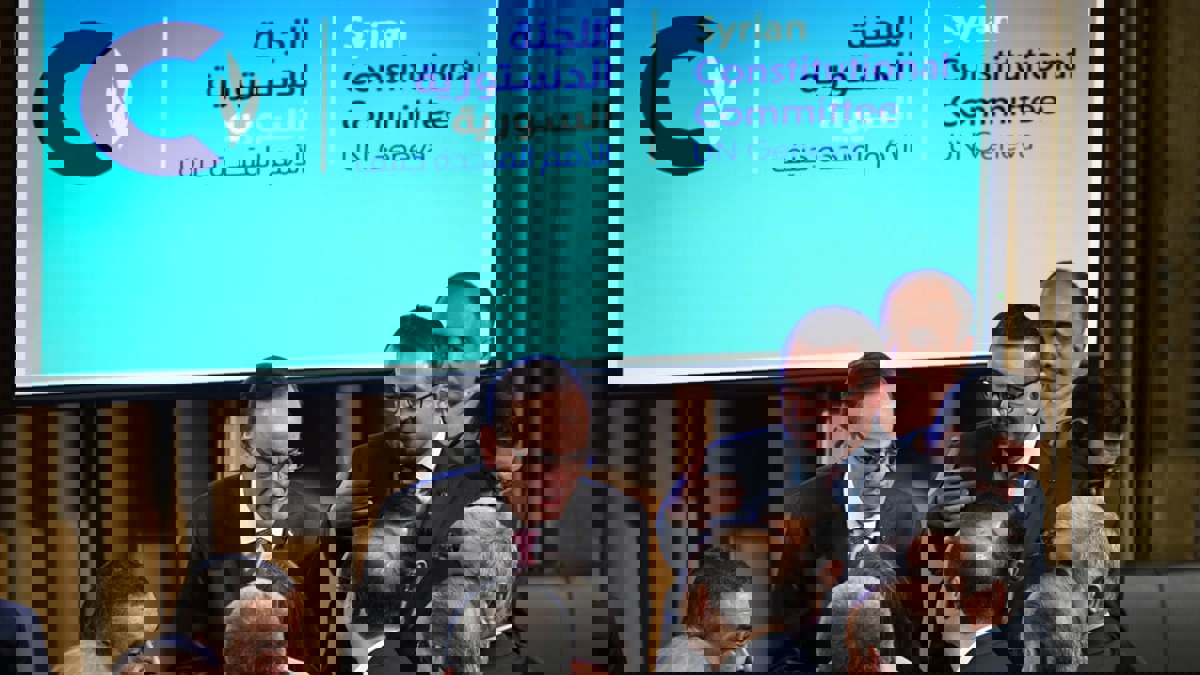 هادي البحرة: لجنة صياغة الدستور السورية اتفقت على آليات عملها‎