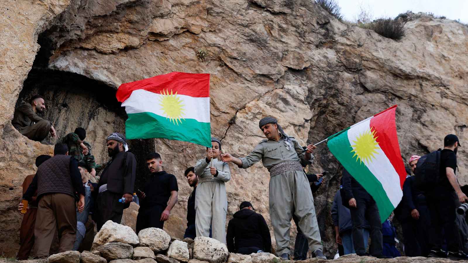 خبراء: مفاوضات تشكيل حكومة إقليم كردستان العراق "على المحك"