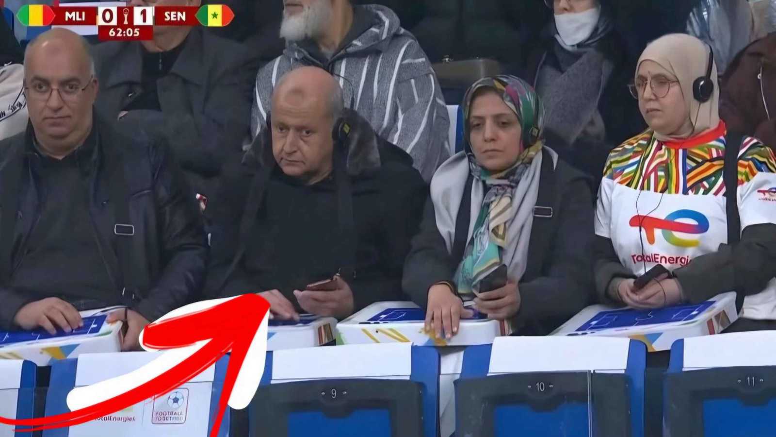 لوحات وأجهزة للمكفوفين.. مبادرة رائعة في كأس إفريقيا (صورة)