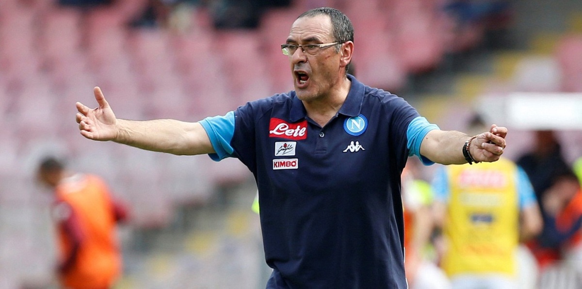 شاهد.. ماوريسيو ساري في ملعب تشيلسي قبل إعلان التعاقد معه (صور)