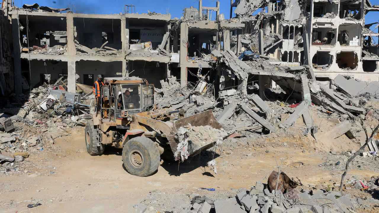 إعلام عبري: إسرائيل تزود الوسطاء بمعلومات عن جثث الرهائن في غزة