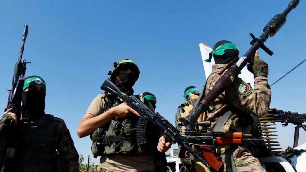 نزع تدريجي.. مسودة مسرّبة تكشف تفاصيل خطة كوشنر لسلاح حماس