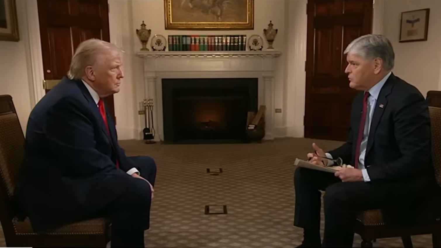 "رسائل تصعيد".. ترامب يهدد بتوجيه "ضربة قوية" لإيران (فيديو)