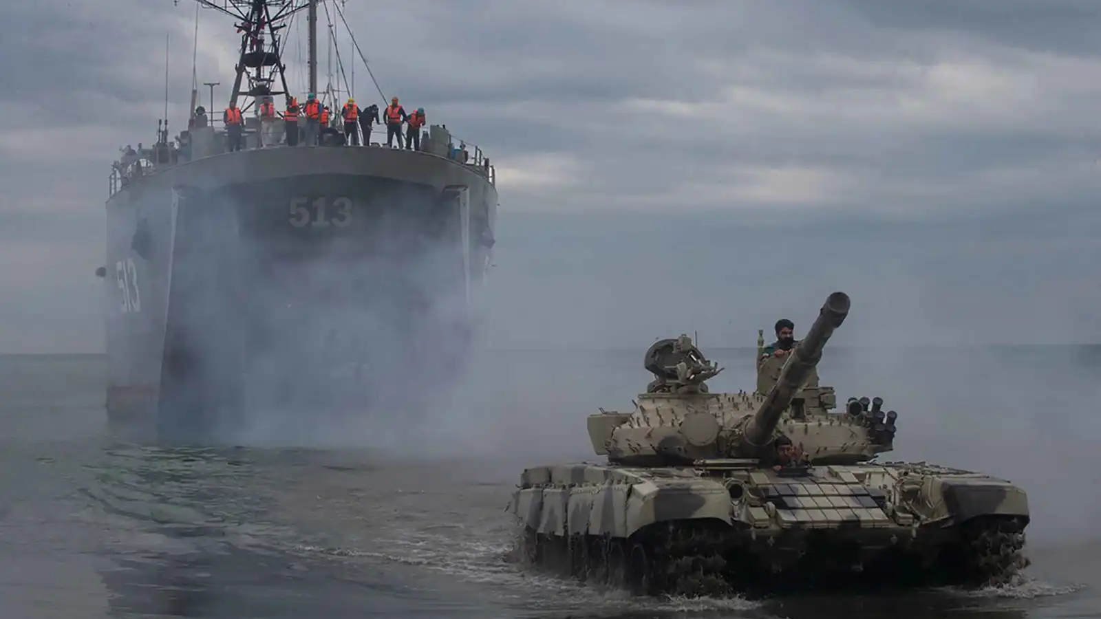 "بسيطة وفعّالة".. الألغام البحرية سلاح إيران للإضرار بالاقتصاد العالمي