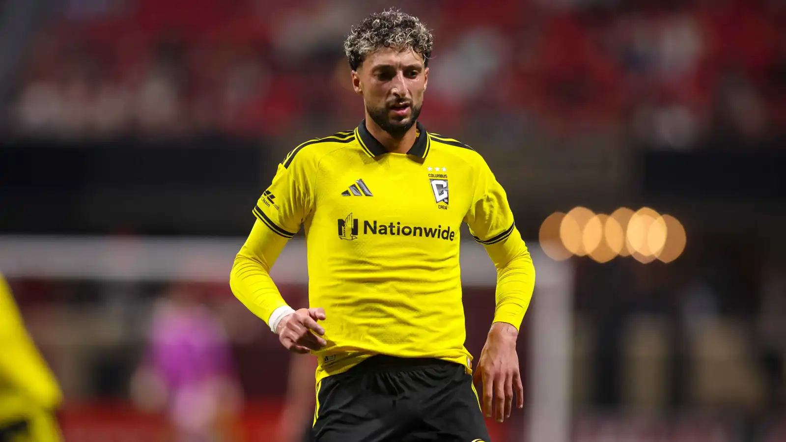 أول تعليق من وسام أبو علي بعد التأكد من إصابته بقطع في الرباط الصليبي (صورة)