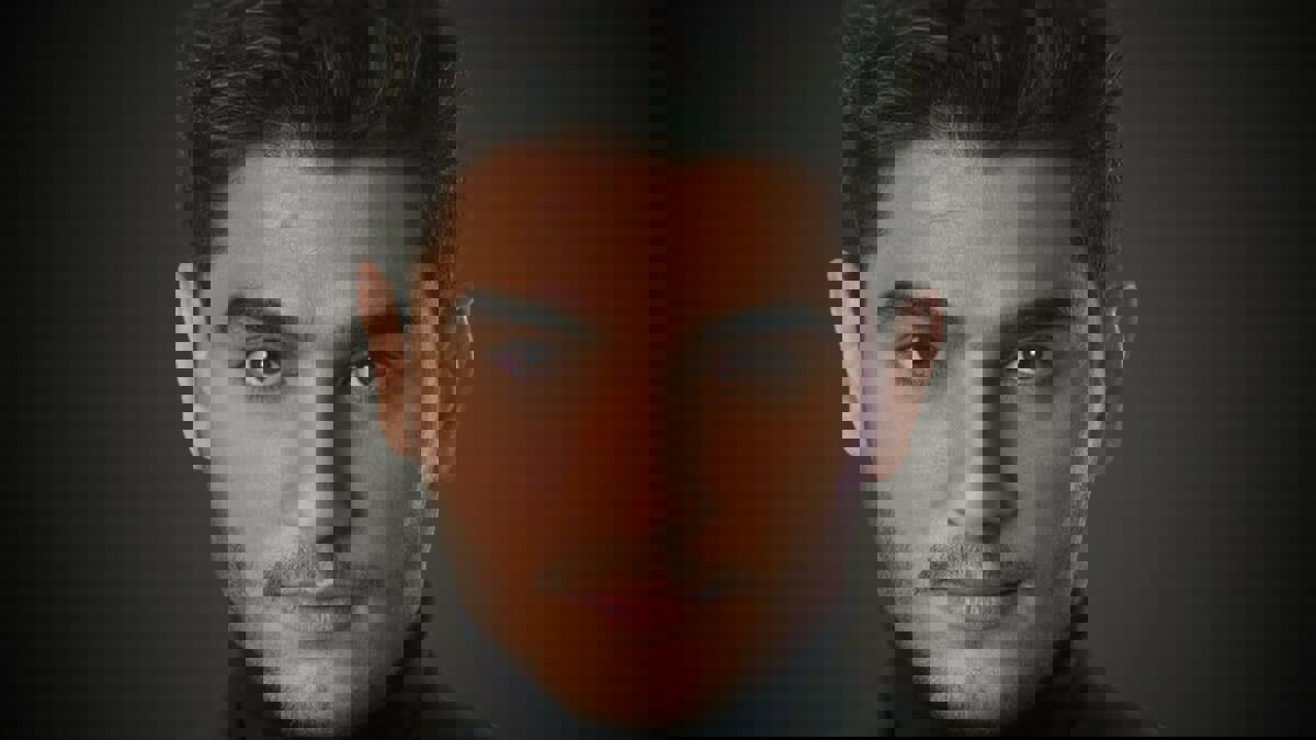 في أول ظهور له منذ حرب غزة.. محمد عساف يبكي بحرقة (فيديو)