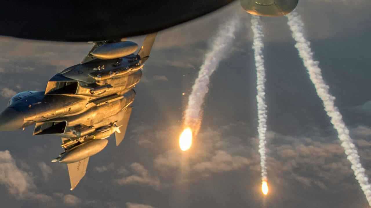 عملية مشتركة.. غارات أمريكية تستهدف 15 موقعًا لداعش جنوبي سوريا