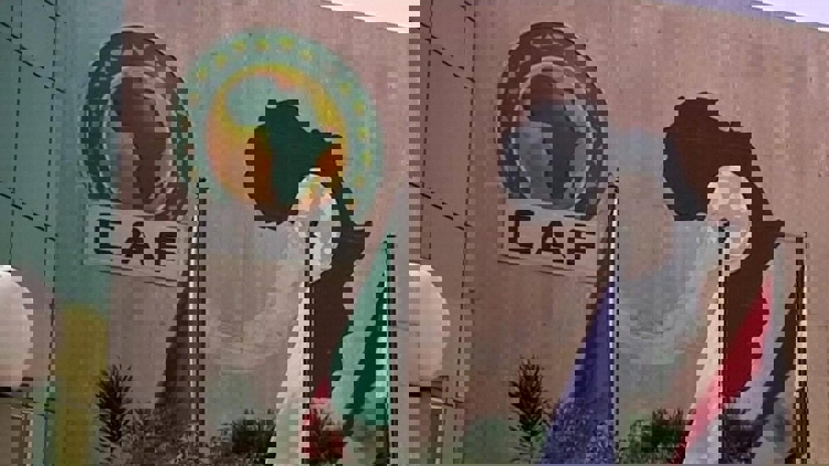 الاتحاد الإفريقي يكشف كواليس فسخ التعاقد مع لاجاردير الفرنسية (صورة)