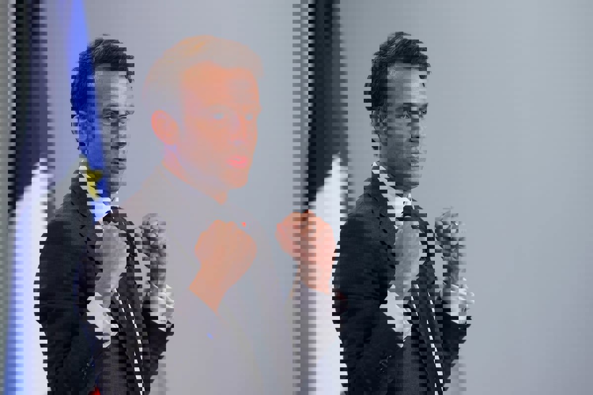 ماكرون: البلد يمضي قدماً رغم الاحتجاجات على نظام التقاعد
