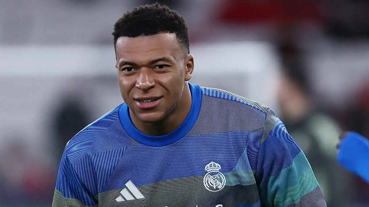 تطورات إصابة مبابي وموقفه من مباراة ريال مدريد ومانشستر سيتي