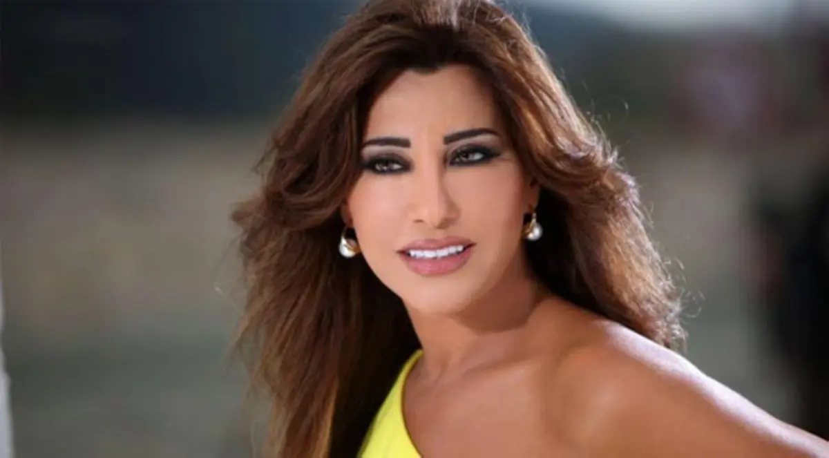 نجوى كرم تكشف حقيقة علاقتها بـ"علي جابر"