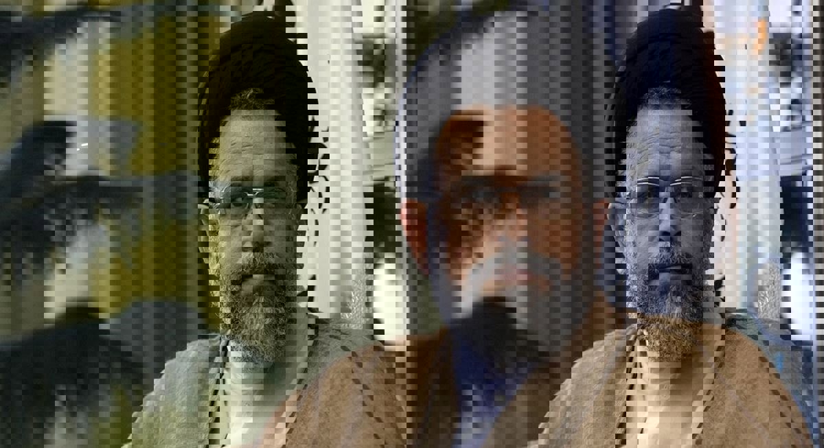 وزير إيراني: سنفاوض أمريكا إذا وافق خامنئي