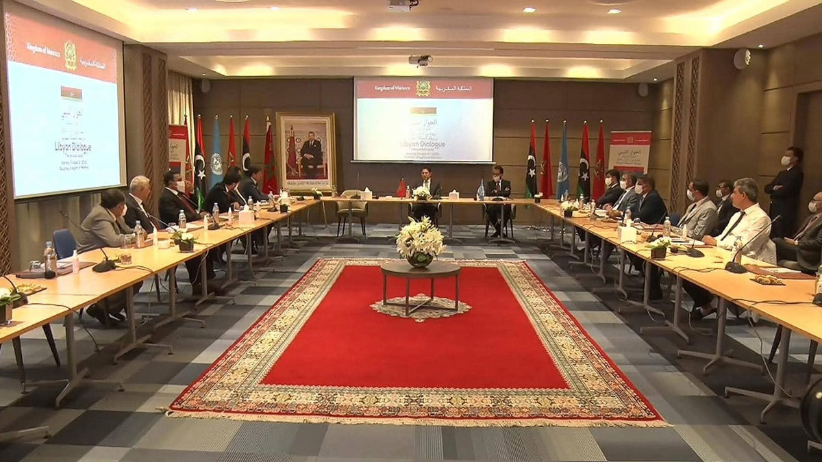 خبراء: تقاسم المناصب السيادية في "بوزنيقة" يهدد بتقسيم ليبيا