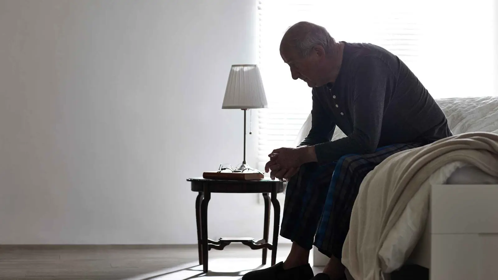 الاكتئاب عند كبار السن.. تعرف على الأعراض الشائعة