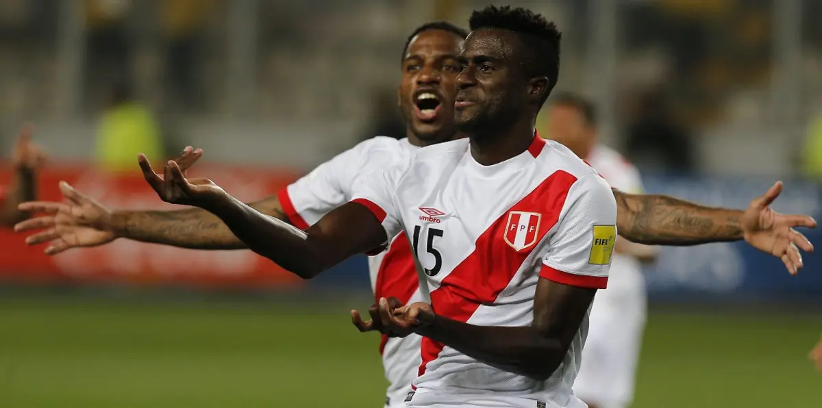 البيروفي راموس يطرق أبواب نادي النصر السعودي