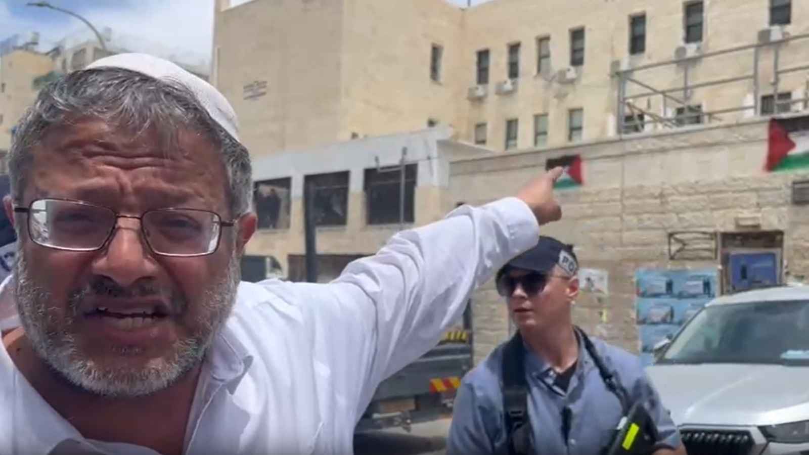 متظاهرة تصفع زوجة بن غفير.. والوزير الإسرائيلي يهاجم "ناتوري كارتا"