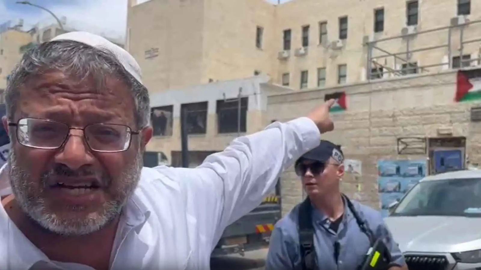 متظاهرة تصفع زوجة بن غفير.. والوزير الإسرائيلي يهاجم "ناتوري كارتا"