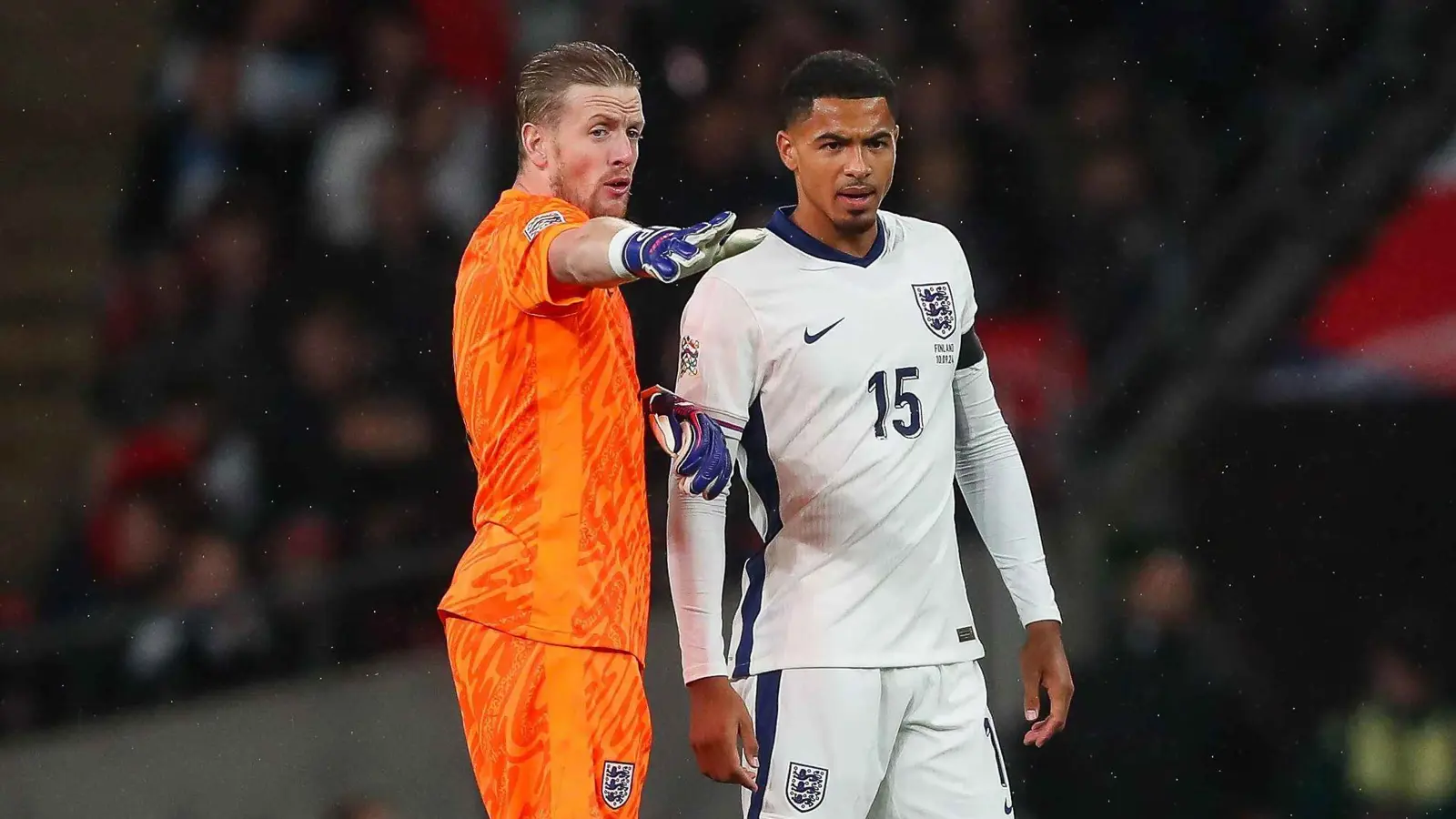 إنقاذ خيالي لمدافع إنجلترا كولويل في مباراة اليونان (فيديو)