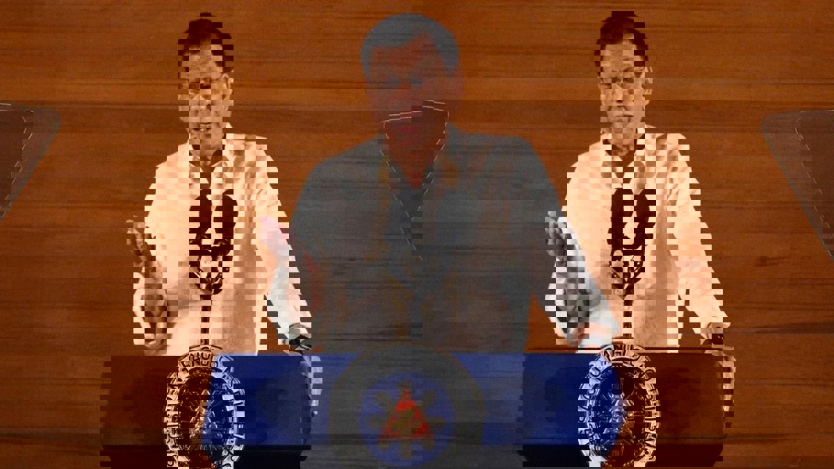 الفلبين تستعد لإجلاء عمالتها من الشرق الأوسط مع تصاعد التوتر