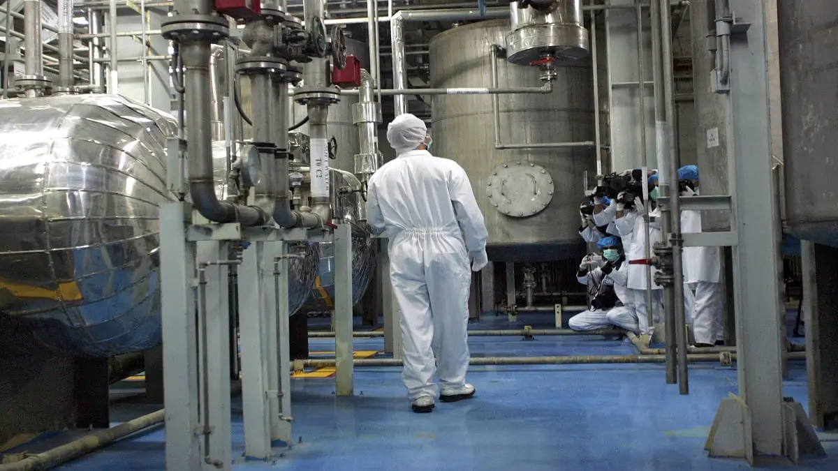 "نواة السلاح النووي".. فرنسا وألمانيا وبريطانيا تندد بإنتاج إيران لليورانيوم المعدني