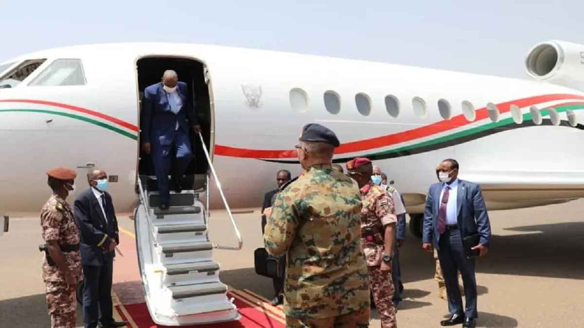 البرهان: بحثنا في أبوظبي رفع اسم السودان من قائمة "الإرهاب" وحل القضية الفلسطينية