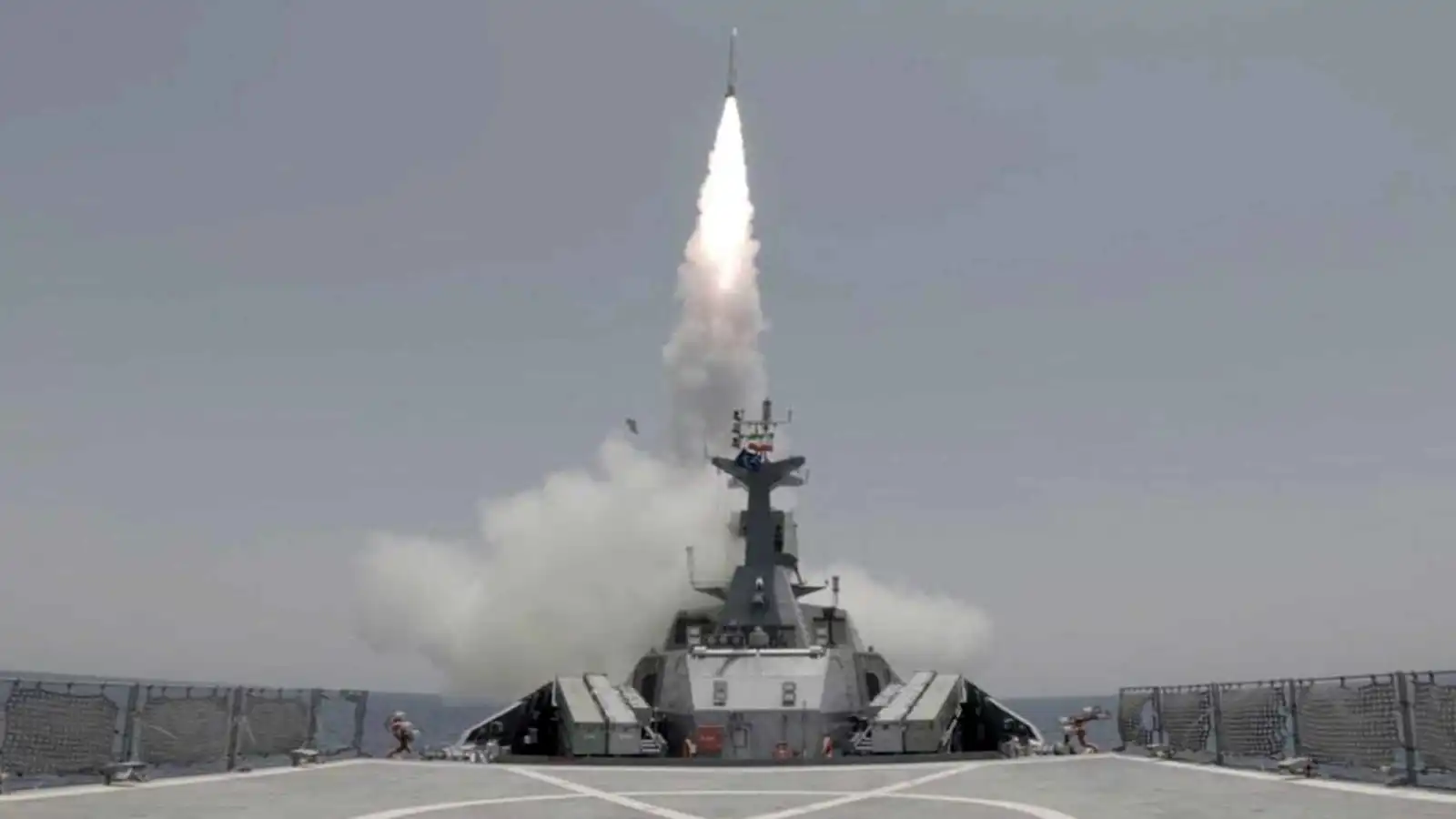 "إستراتيجية حرب النهاية".. خيارات إيران لمواجهة الهجوم الأمريكي