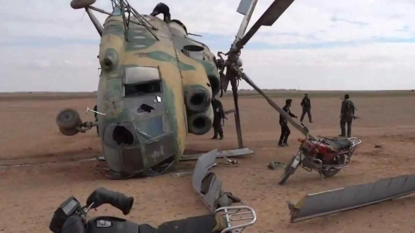 4 قتلى بتحطم مروحية عسكرية شمال باكستان (فيديو)