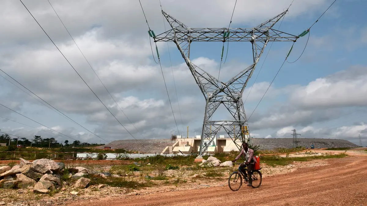 السودان يرفع أسعار الكهرباء في إطار إصلاحات اقتصادية